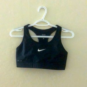 nike sports bra